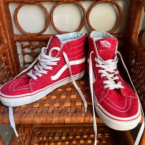 VANS high tops red, men’s size 7, women size 8.5